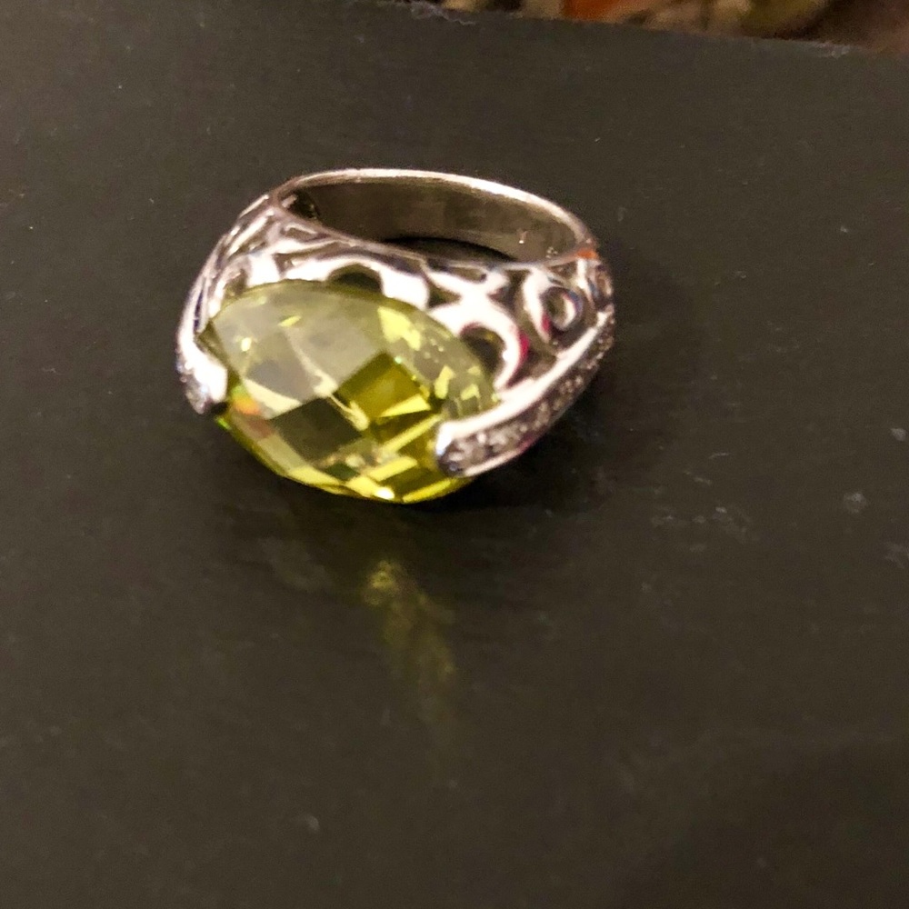 Ring sterling and greens gema and zirconium
